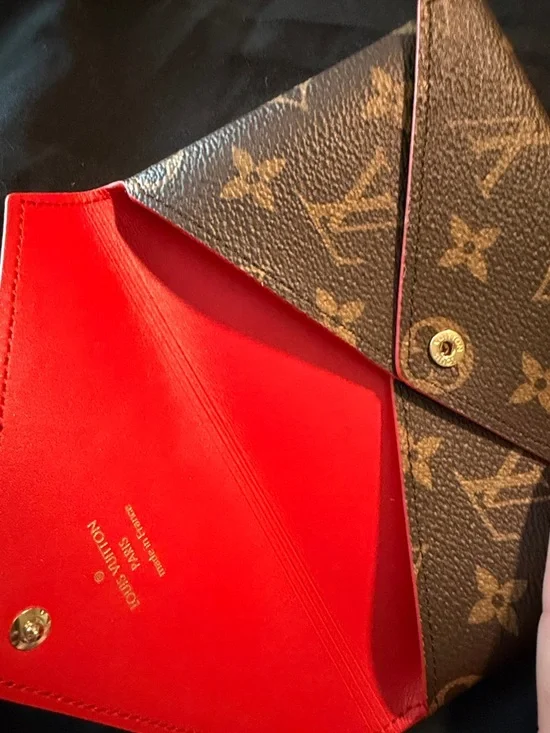 Louis Vuitton Monogram Envelope Clutch set. This is a set of 2. COA included. - Picture 9 of 11